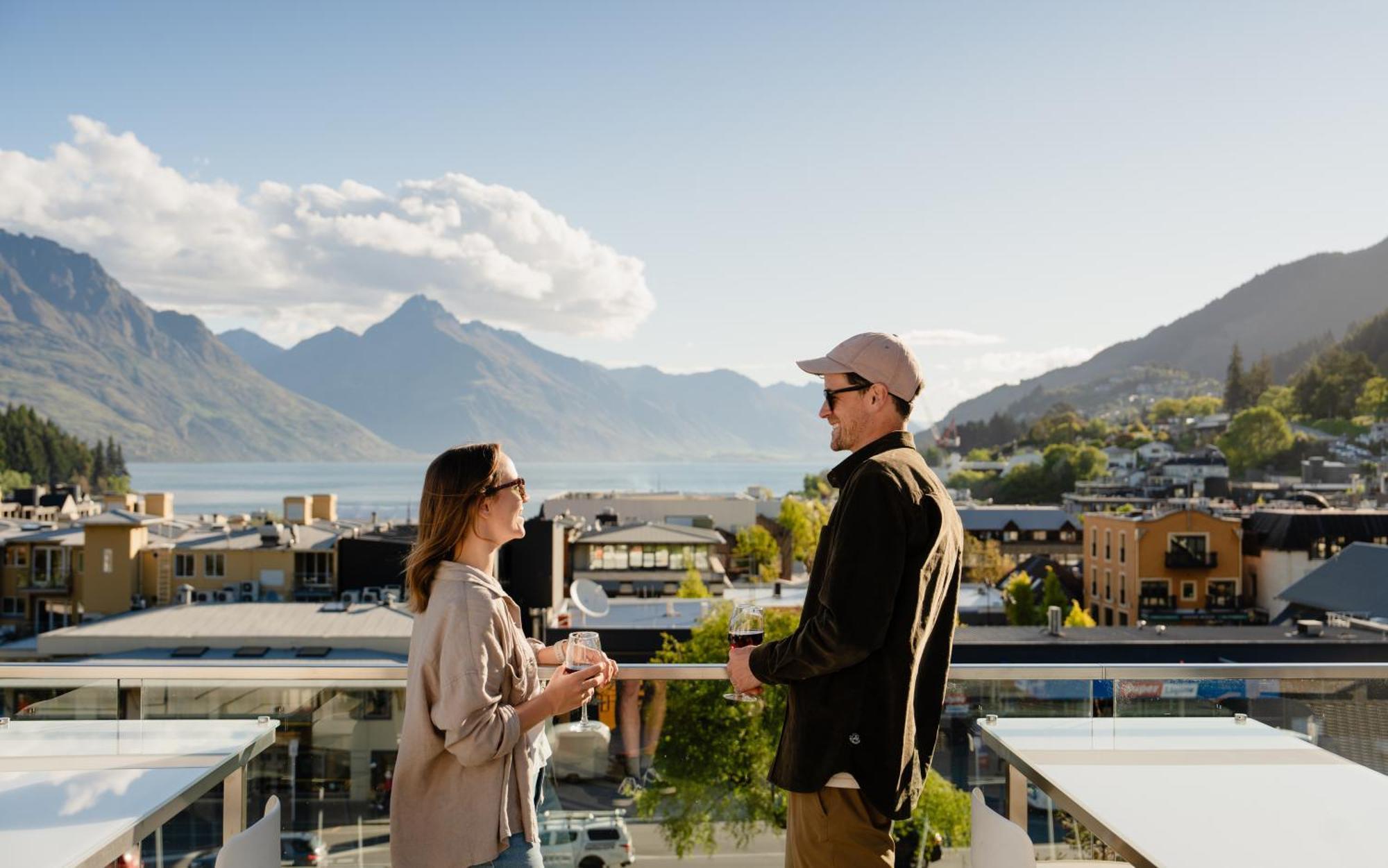 Mi-Pad Queenstown Exterior photo